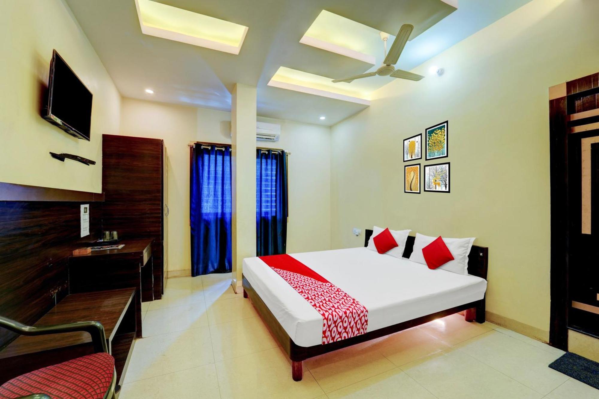 Oyo Flagship Hotel Centre Point Chhapra Eksteriør bilde