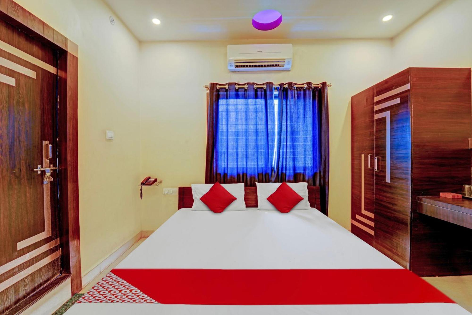 Oyo Flagship Hotel Centre Point Chhapra Eksteriør bilde