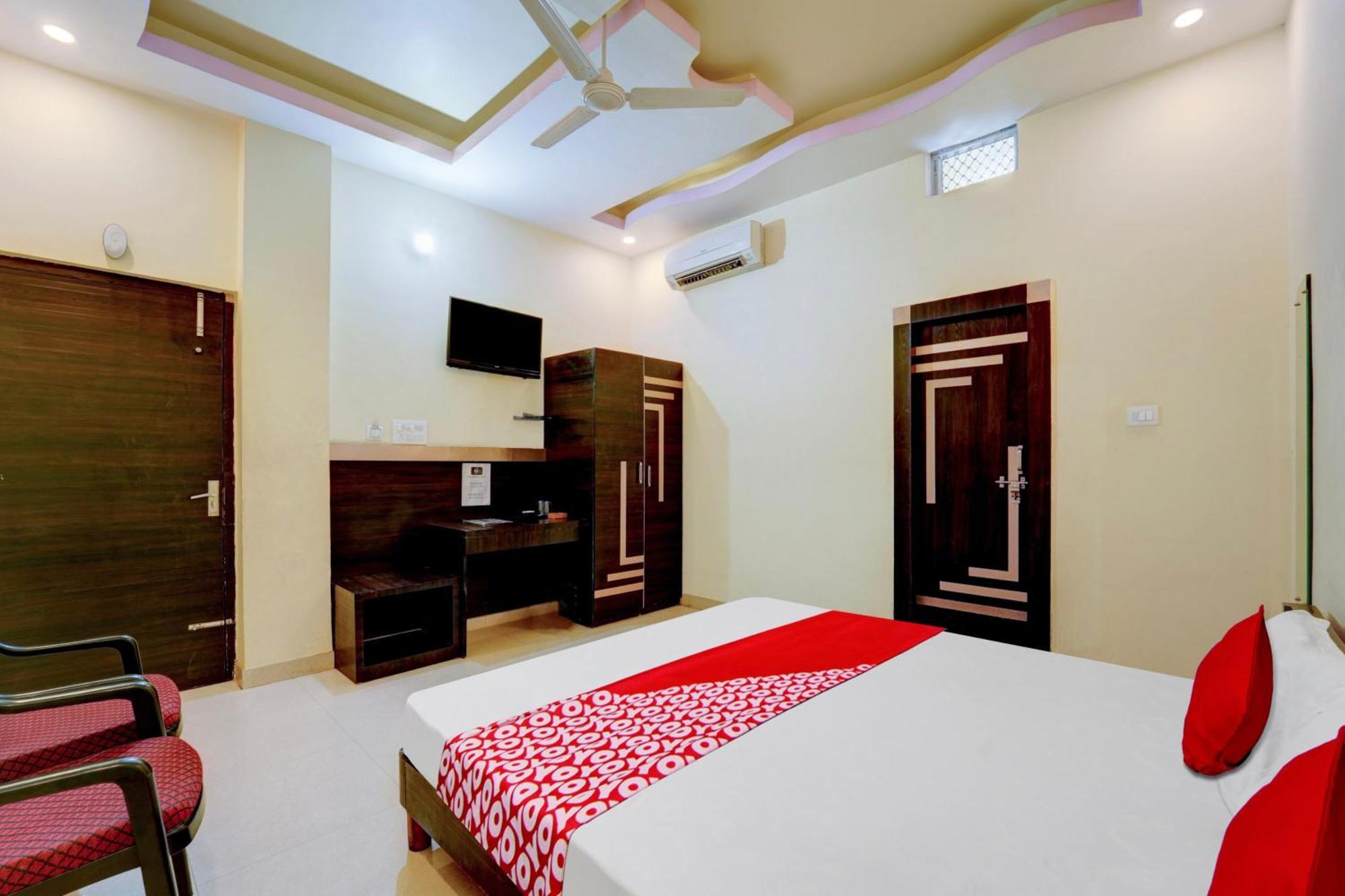 Oyo Flagship Hotel Centre Point Chhapra Eksteriør bilde