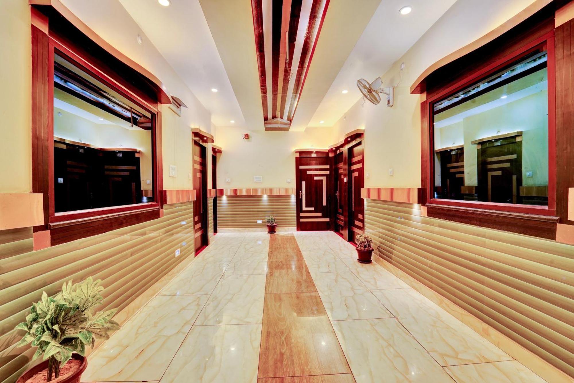 Oyo Flagship Hotel Centre Point Chhapra Eksteriør bilde